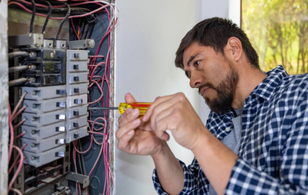 Best Emergency Electrician Near Me  in English, IN